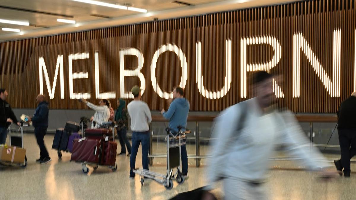 Man charged after trying to seize officer's firearm at Melbourne Airport