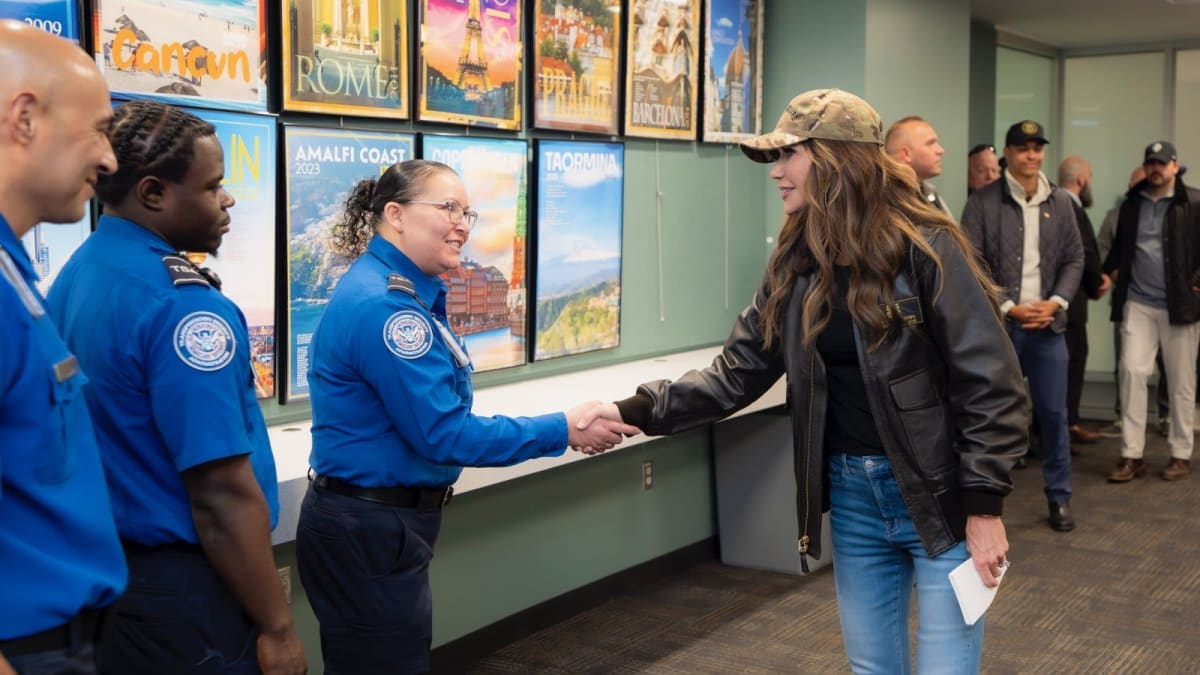 TSA workers at Logan Airport receive $10K bonuses after government shutdown