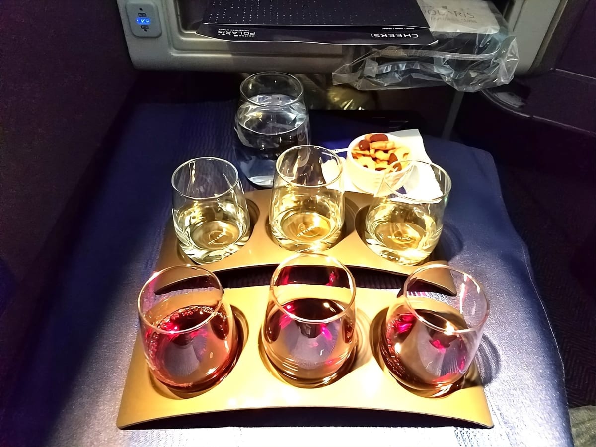 United's Polaris Wine Investment Forces Delta and American to Escalate Champagne War