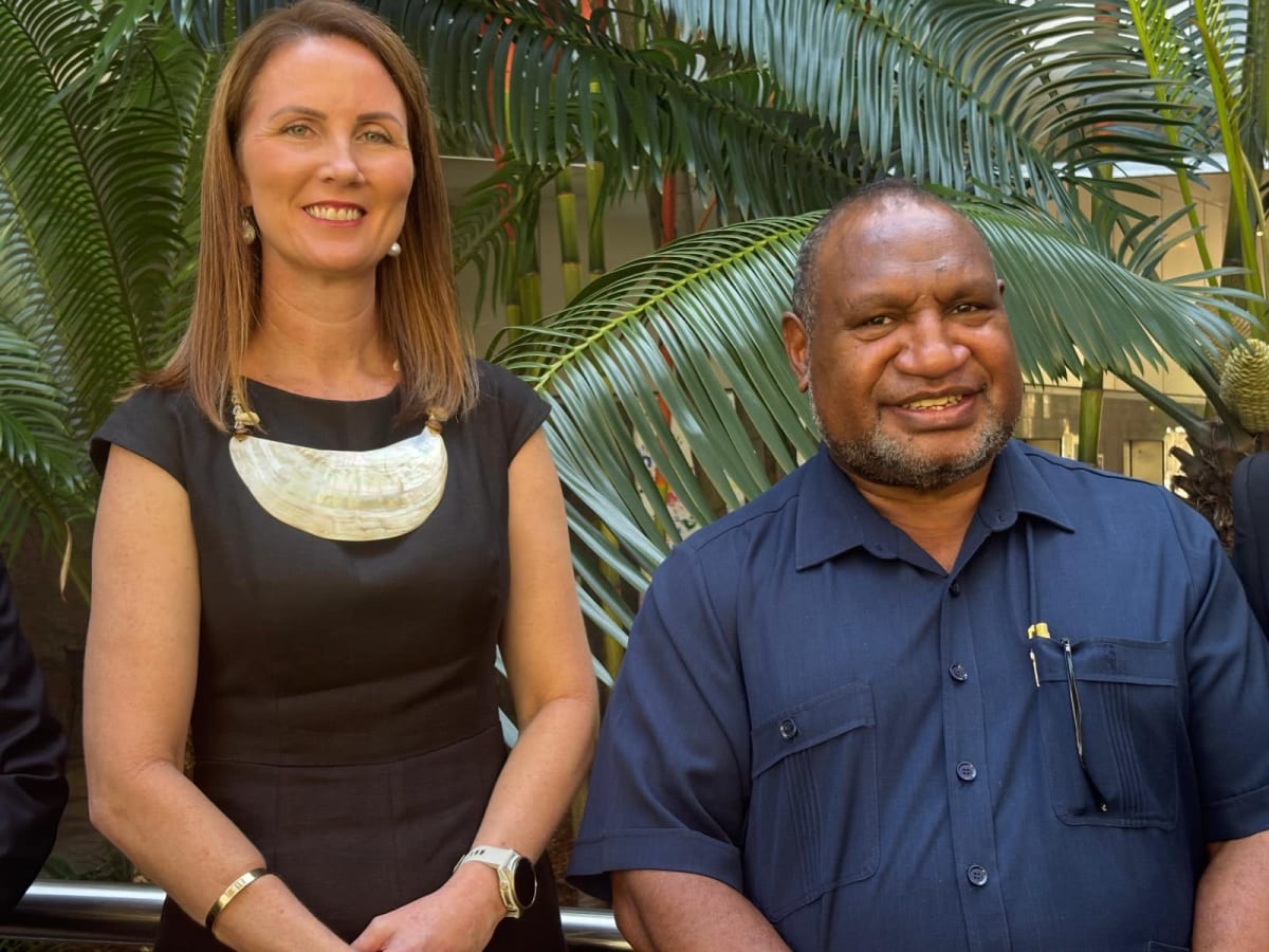 PNG and Cairns Officials Discuss Expanding Direct Air Links to Boost Trade