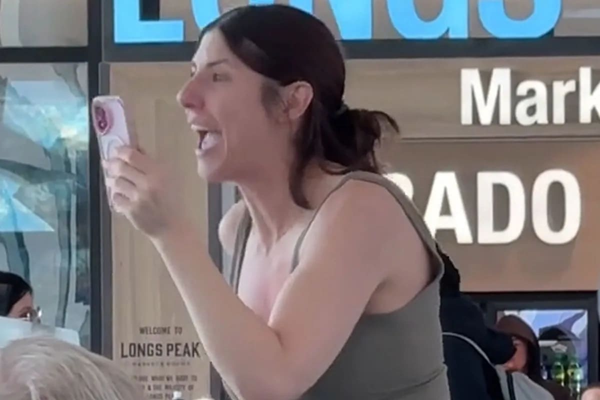 Southwest Airlines Traveler Has Screaming Meltdown at Gate in Now-Viral Video, Yells: 'Do You Feel Safe?'