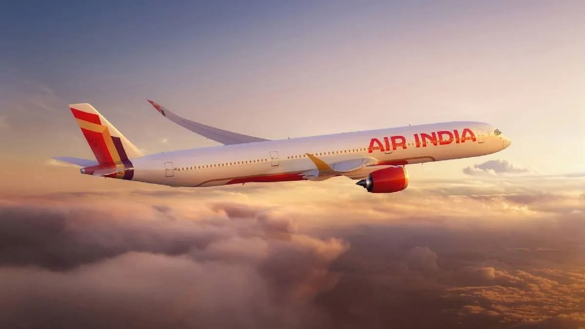Air India Boeing 777 Returns to Delhi After Critical Engine Oil Pressure Drops