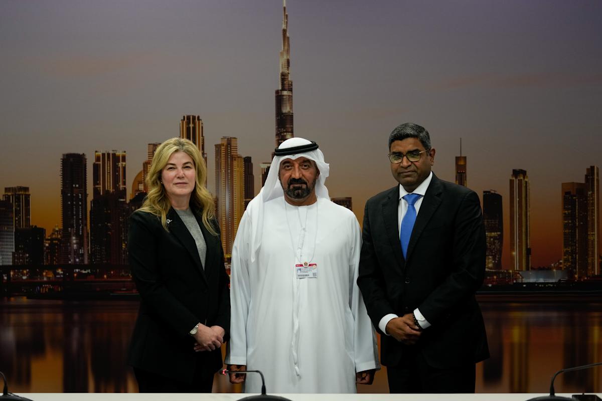 Emirates announces order of 65 Boeing 777-9s with list price of $38 billion at Dubai Air Show