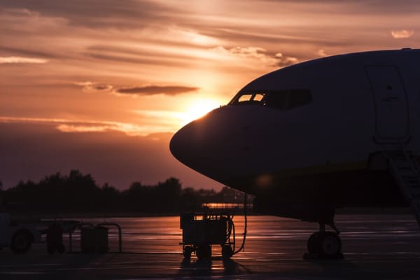 Why Are Janet Airlines' Unmarked Boeing 737s Surging to Area 51?