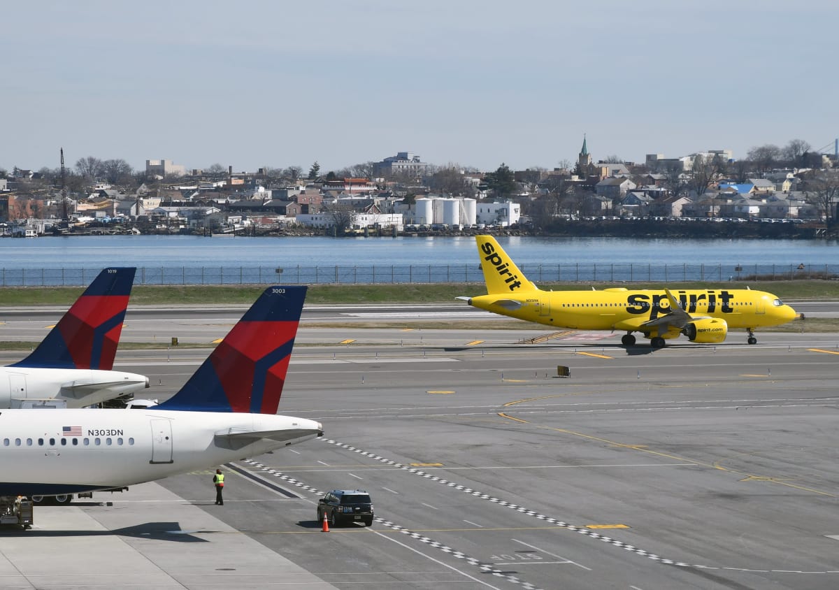 FAA Lifts Restrictions on Air Travel Ahead of Thanksgiving