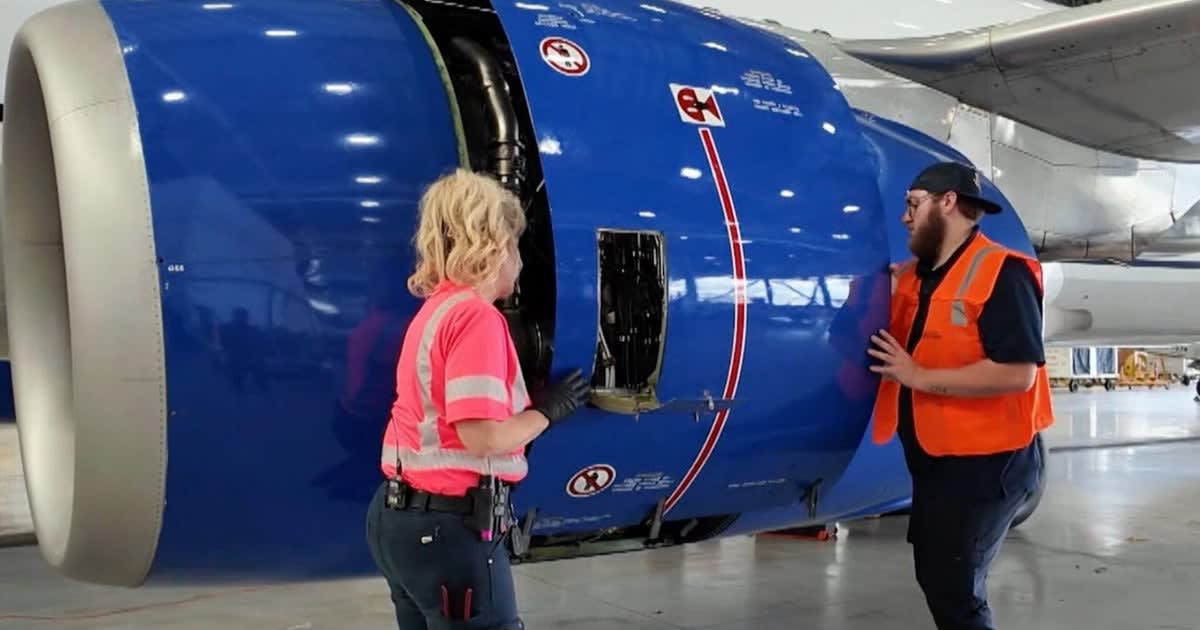 Airline & Airport Staff Manage Record Thanksgiving Travel Surge