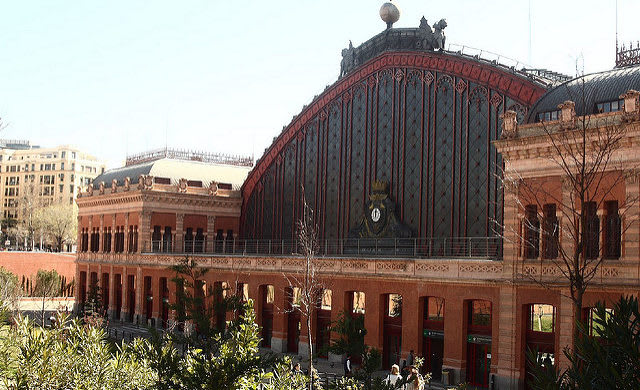 Delta: Seattle – Madrid, Spain. $438 (Basic Economy) / $638 (Regular Economy). Roundtrip, including all Taxes