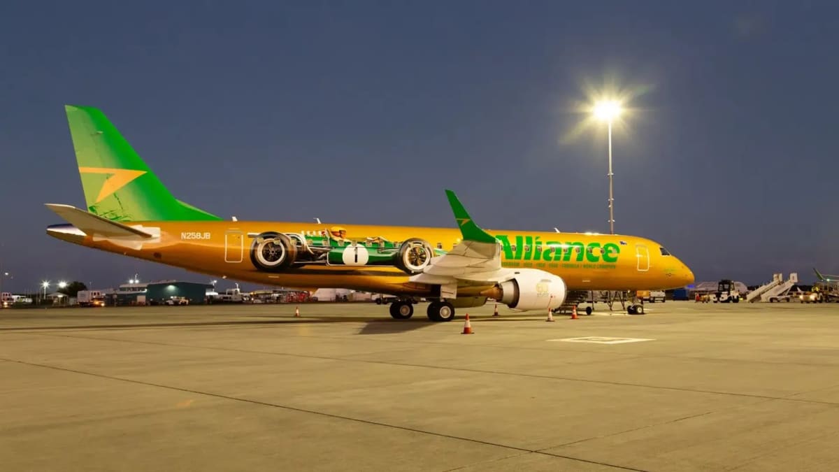 Australian Airline Honors Jack Brabham's Unbeatable F1 Record on Embraer 190
