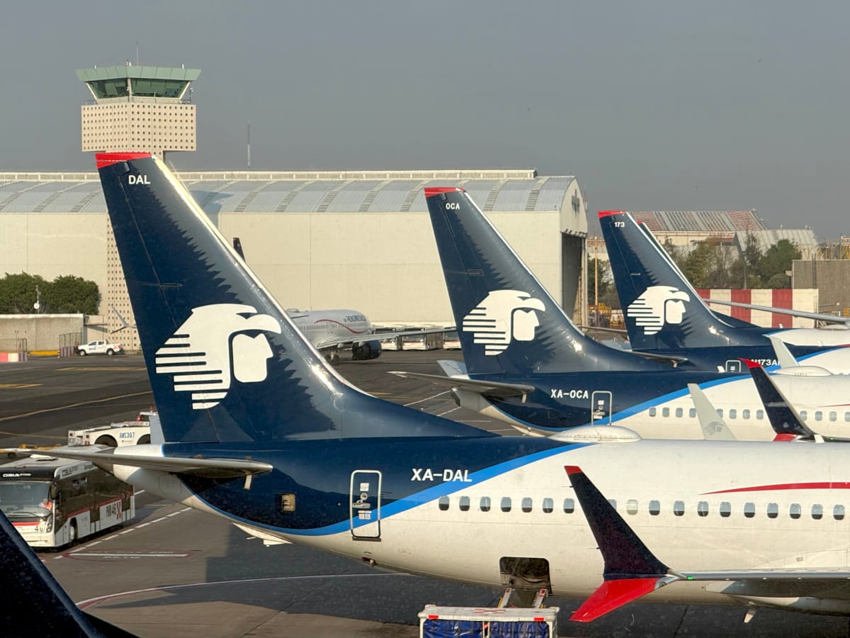 Aeromexico Crowned Most Punctual, While a New York Airport Loses All Flights.