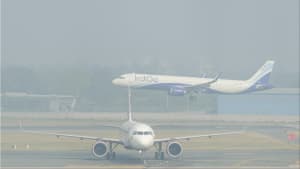 Why Delhi Airport Flight Operations Face Delays Amid CAT III Fog
