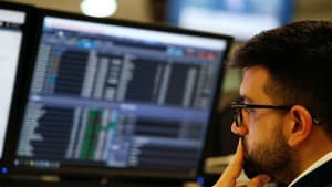 Can Airbus Hit Its Year-End Delivery Goal With 125 Aircraft Earmarked in December?