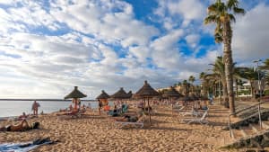 Ryanair Unveils Massive Sale: Flights to Canary Islands Start at Just £15.