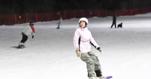 How Chengdu's 90 Million Passenger Milestone Signals China's Aviation Rebound.