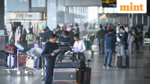 Fog Chaos at IGIA: Check Your IndiGo, Air India, SpiceJet Status Now