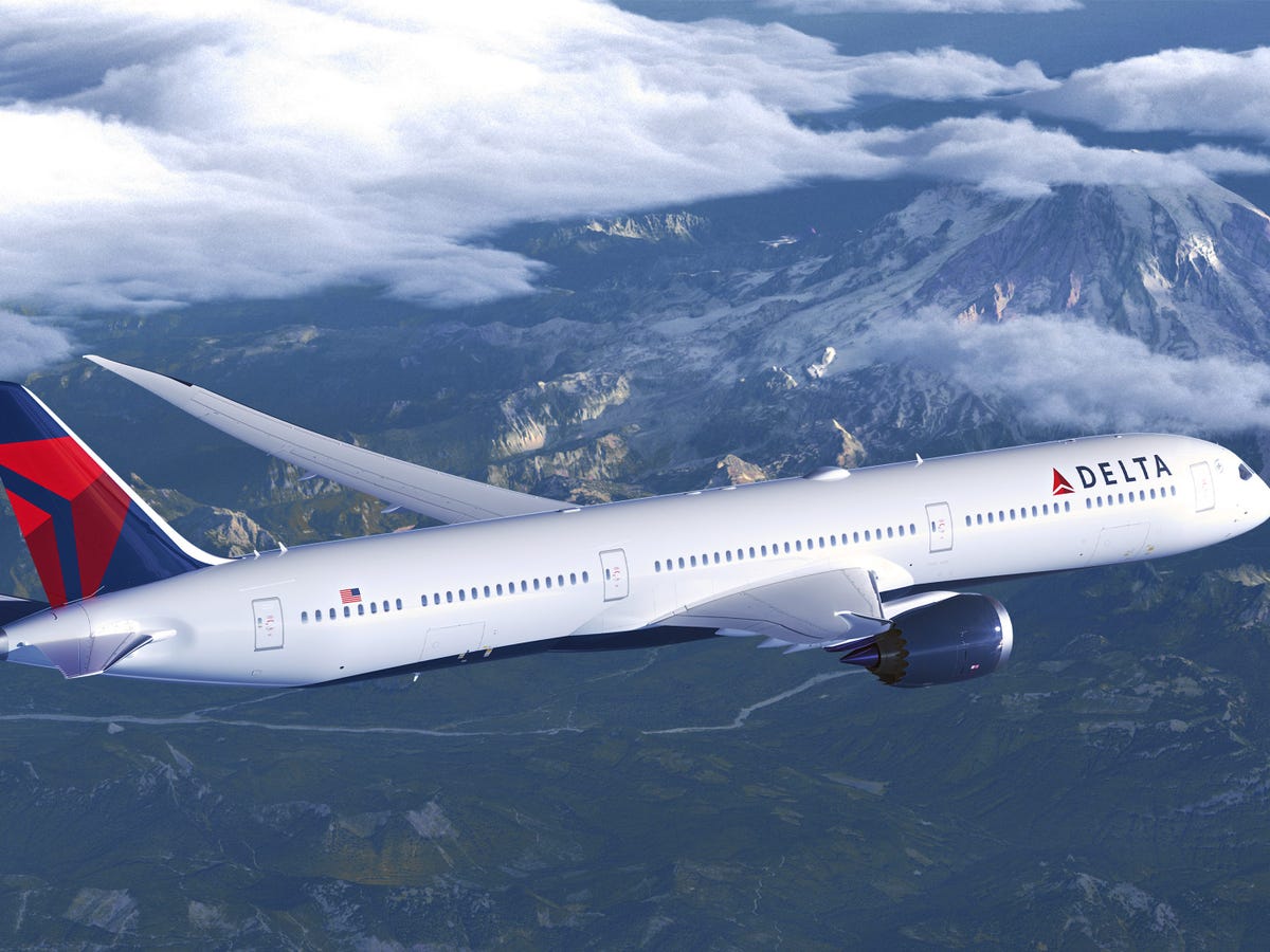 Delta's First Boeing 787 Order: How It Pressures United and American