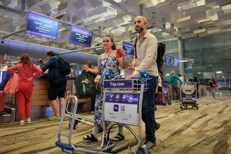 STB Arranges Special Flight to Oman for Foreigners Stranded in Singapore