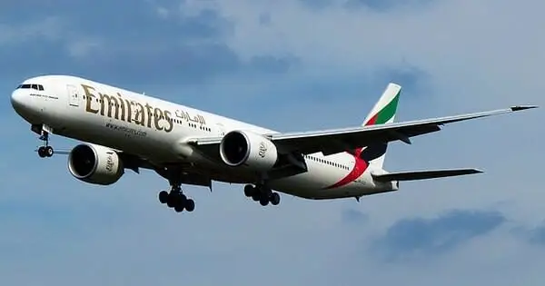 Iran Conflict Forces Airlines Into Massive Detours, 'Flights to Nowhere'