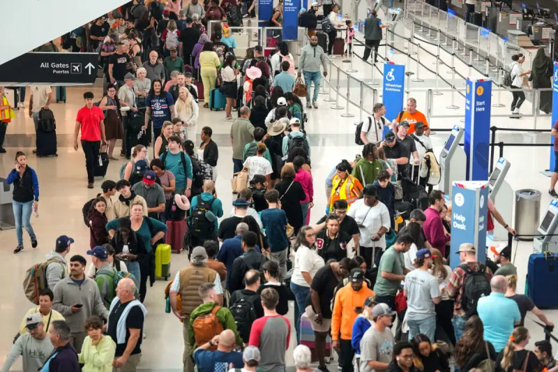 TSA Staffing Shortages Cause Major Airport Delays Amid Government Shutdown