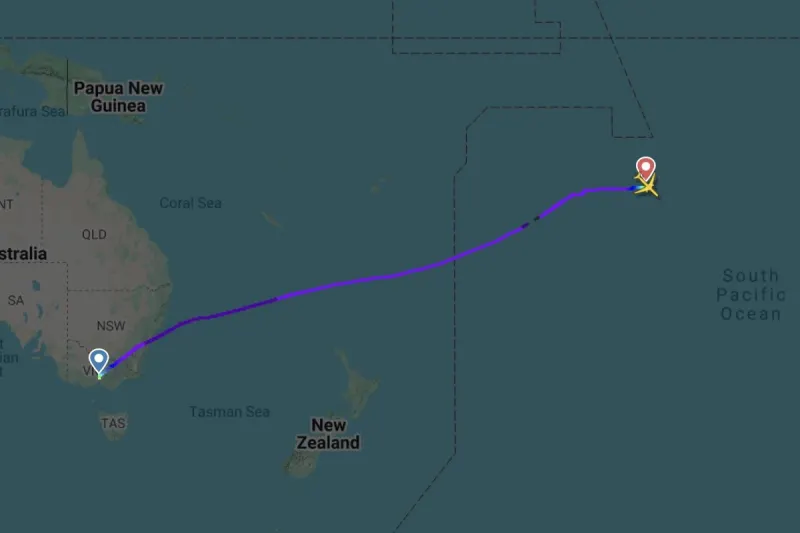 Qantas 787 Diverts to Tahiti After Passenger Bites Crew