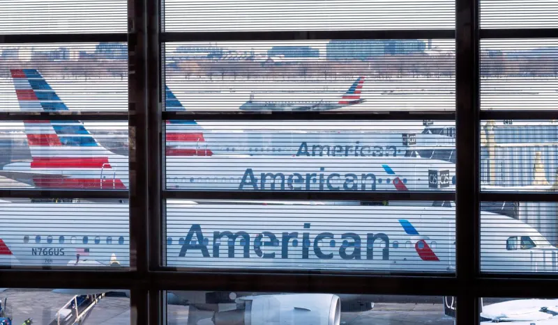AA Flight 5318 Lands in Kansas City After Cabin Smoke