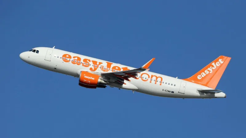 EasyJet EZY2618 Diverts to Rome Over Power Bank Safety Risk