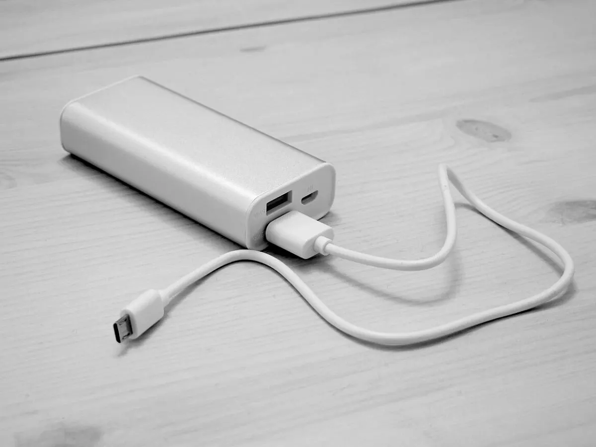 Airlines Enforce New ICAO Power Bank Safety Rules