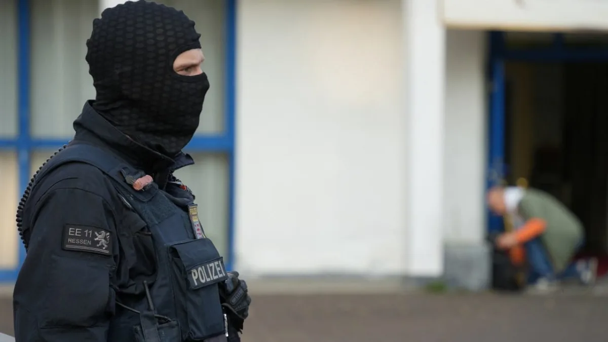 Hamburg Airport Evacuated After Terminal 2 Security Breach