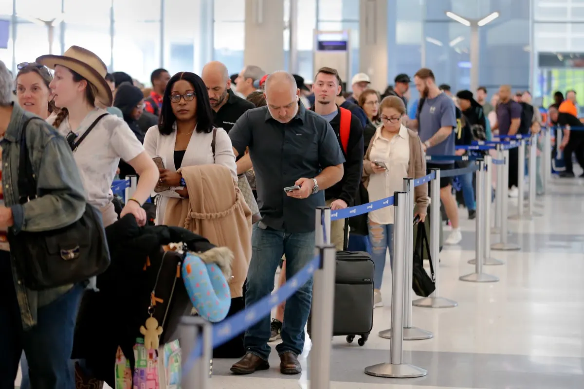 Louisiana Offers National Guard to Assist TSA Amid DHS Shutdown