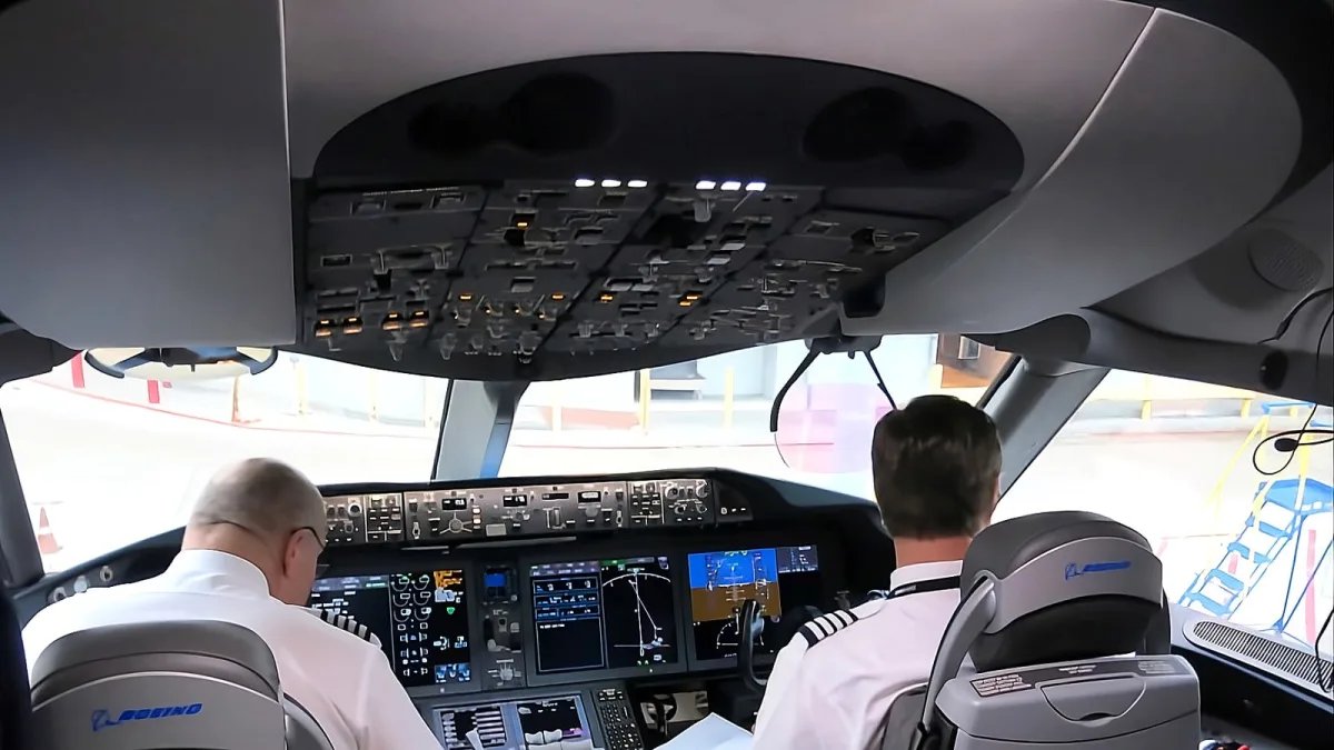 American Airlines' New Scheduling App Sparks Senior Pilot Revolt