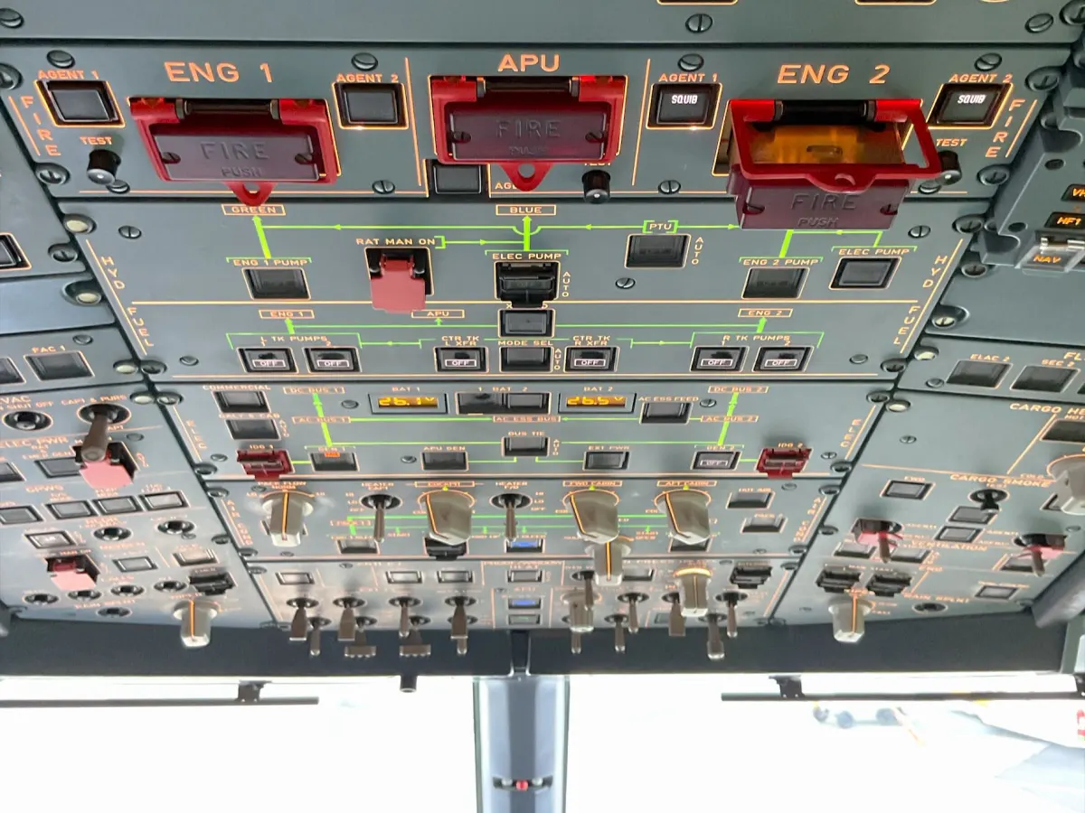 Airbus A320 and A350 Face Uncommanded Engine Shutdowns