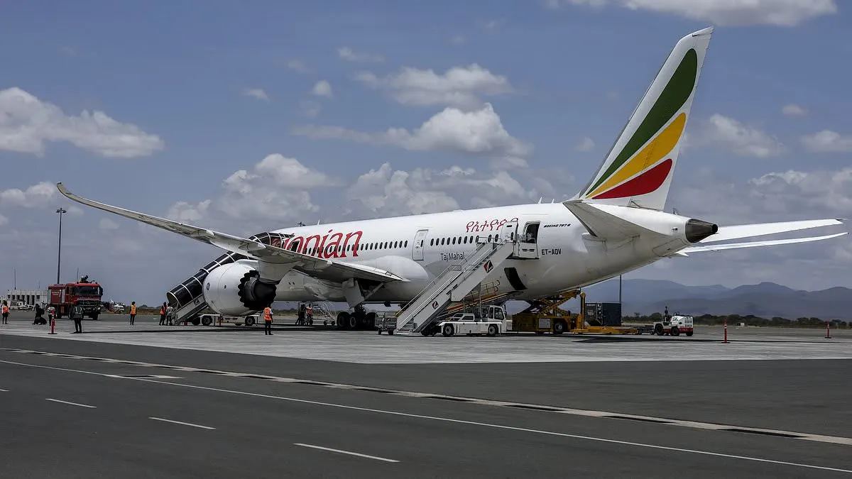 Ethiopian Airlines 787 Diverts After Dual Autopilot Failure