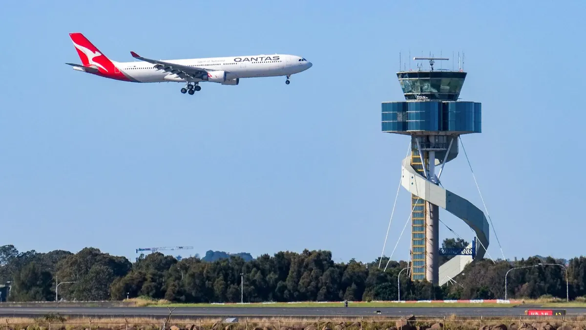 ATSB Investigates Two Sydney Airport Near-Collisions