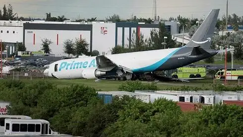 21 Air Boeing 767 Crashes at Miami International Airport