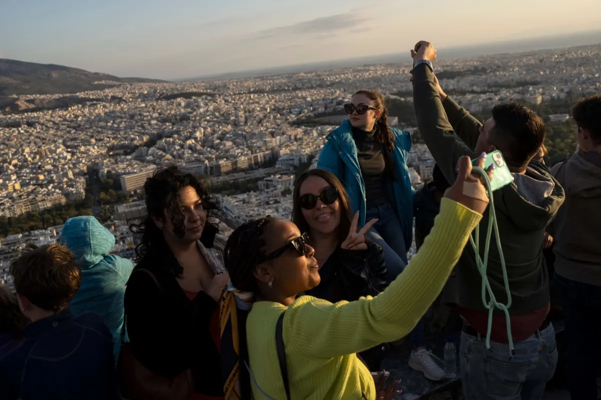 US Airlines Boost Greece Flights for Summer 2026 Amid Strong Demand