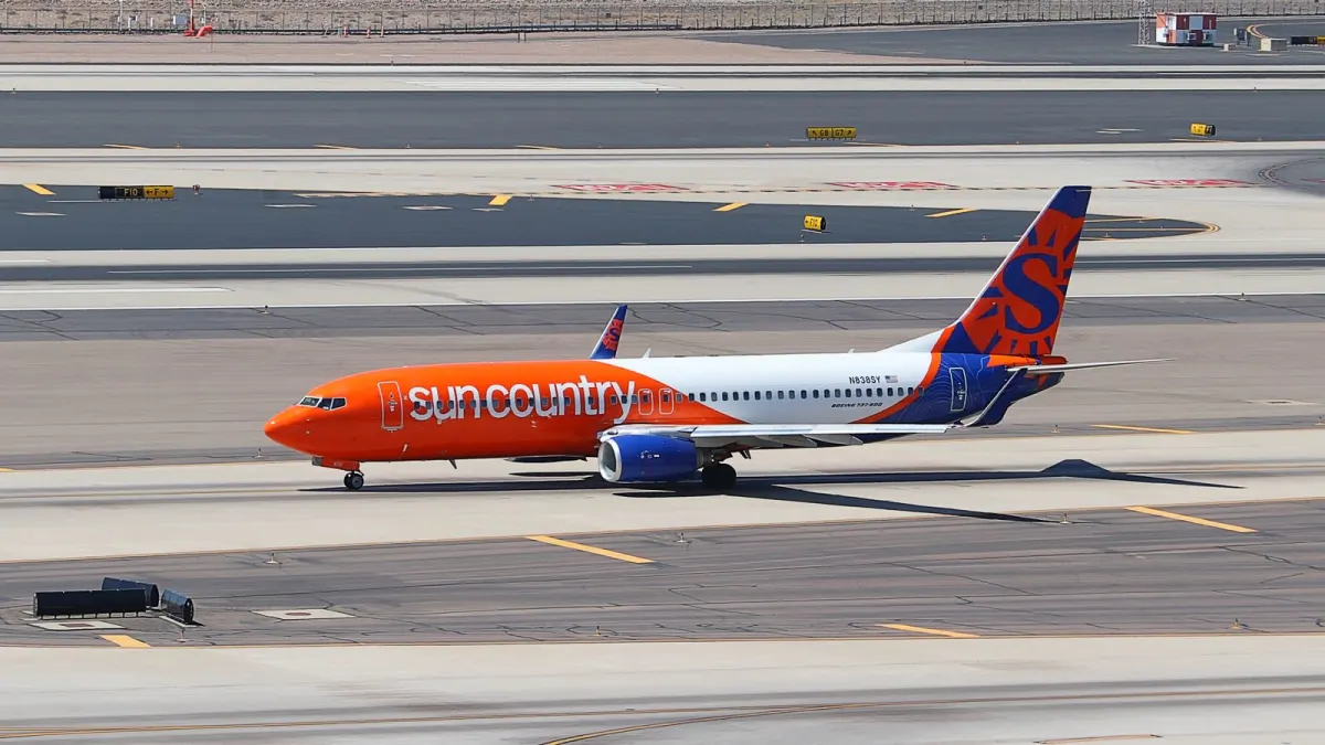 Allegiant Gains Sun Country Route Rights in DOT Approval