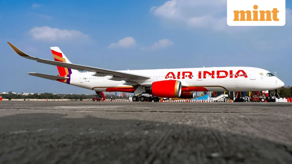 SIA Profit Halved by Air India's S$3.56B Airspace Ban Loss