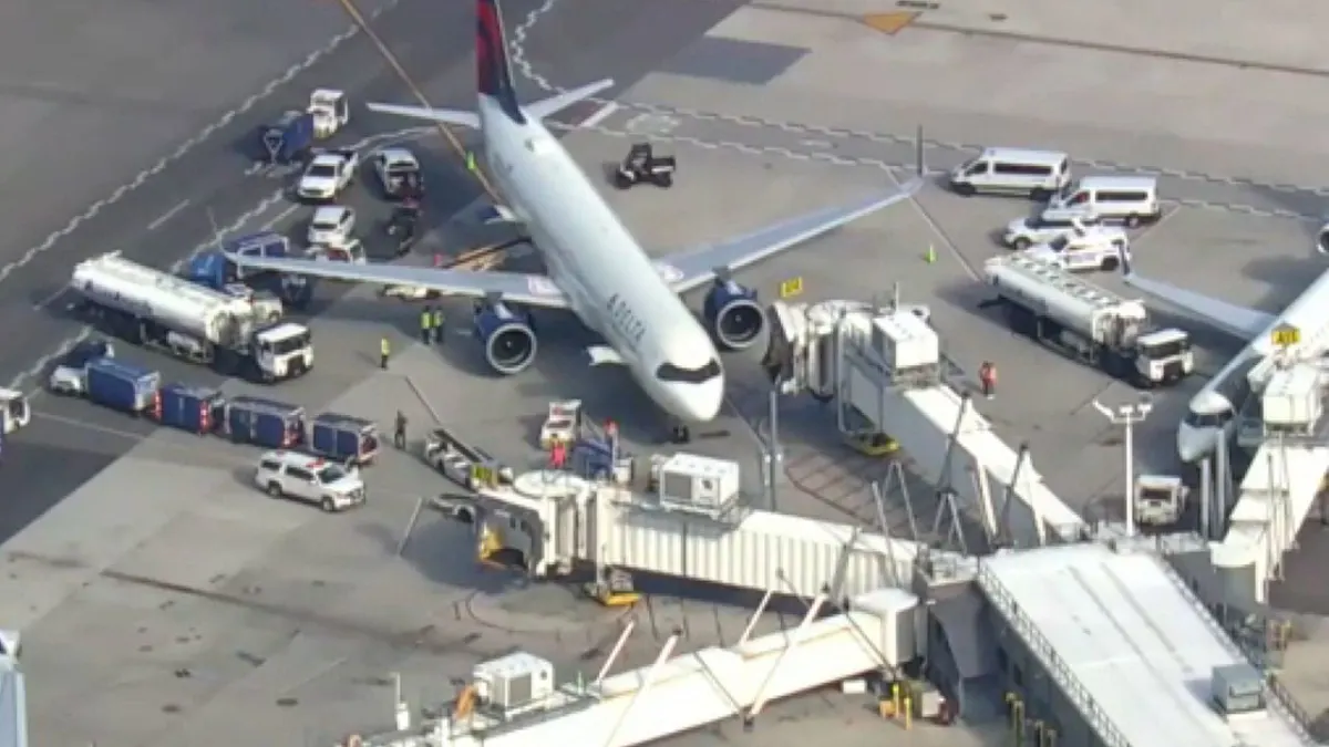 Delta A321neo Lands at JFK After Reported Tire Issue