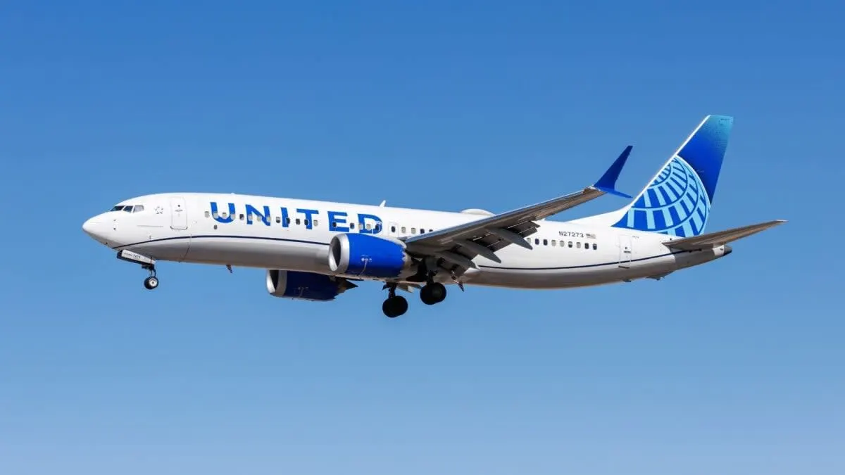 United, JetBlue Hike Bag Fees as Mideast Crisis Spikes Fuel