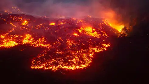 ENAC Suspends Catania Flights Amid Mount Etna Eruption