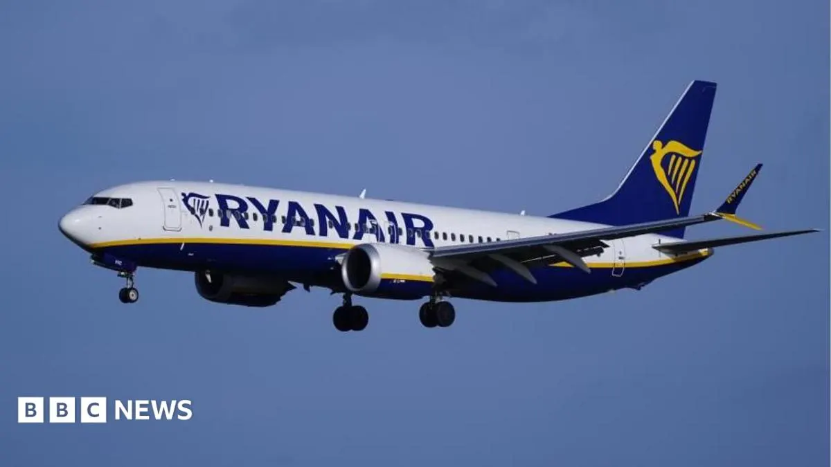 Malta Air 737-800 Makes Emergency Landing After Window Blowout