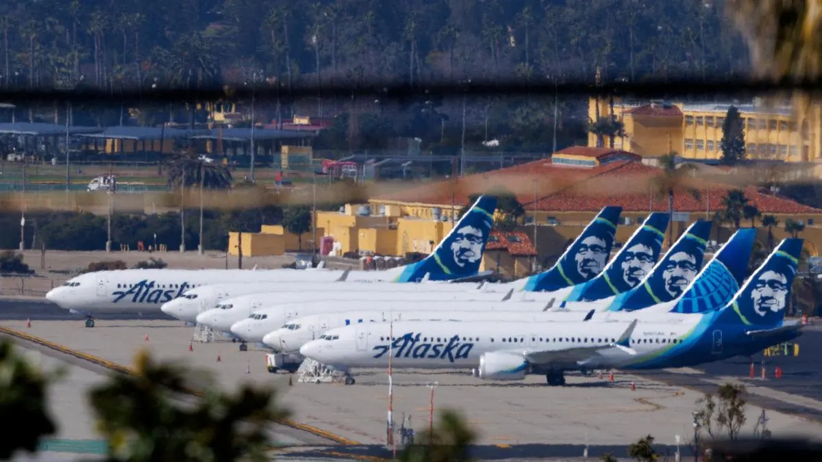 NTSB Probes Alaska Airlines, FedEx Near-Collision at Newark Airport