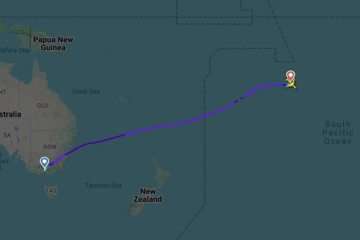 Qantas 787 Diverts to Tahiti After Passenger Bites Crew