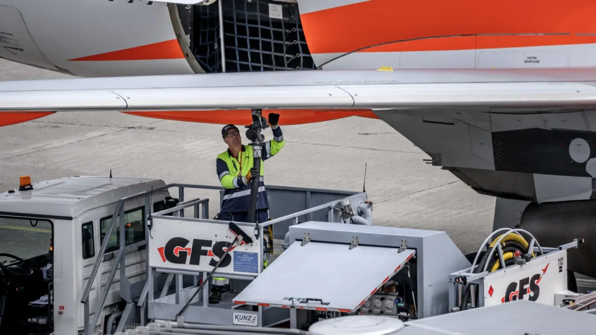 Jet Fuel Prices Fall, but Airline Ticket Prices Stay High