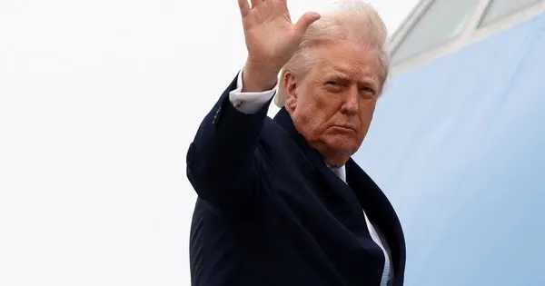 F-16s Intercept Civilian Aircraft Near Air Force One in Florida