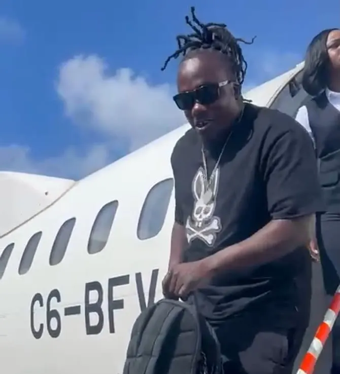 Bahamasair ATR 42-600 Lands Safely After Gear Failure