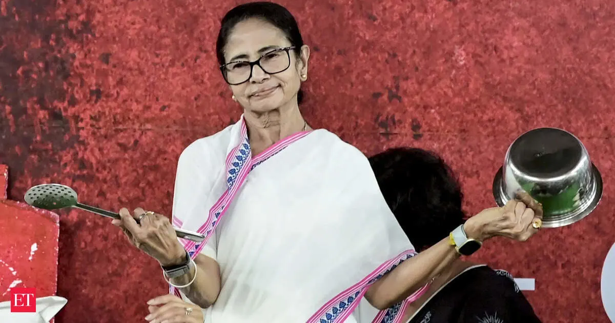 Severe Storm Delays CM Banerjee's Flight at Kolkata Airport