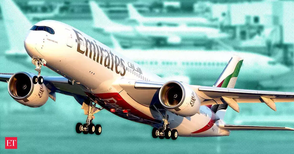 UAE Airlines Resume Limited Flights Amid Regional Airspace Closures