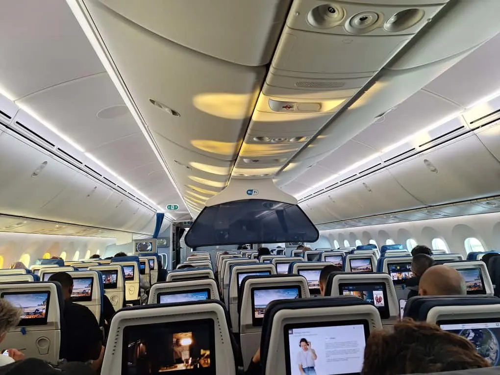 Dutch Gov Spent €11M on Caribbean Flights in 2025