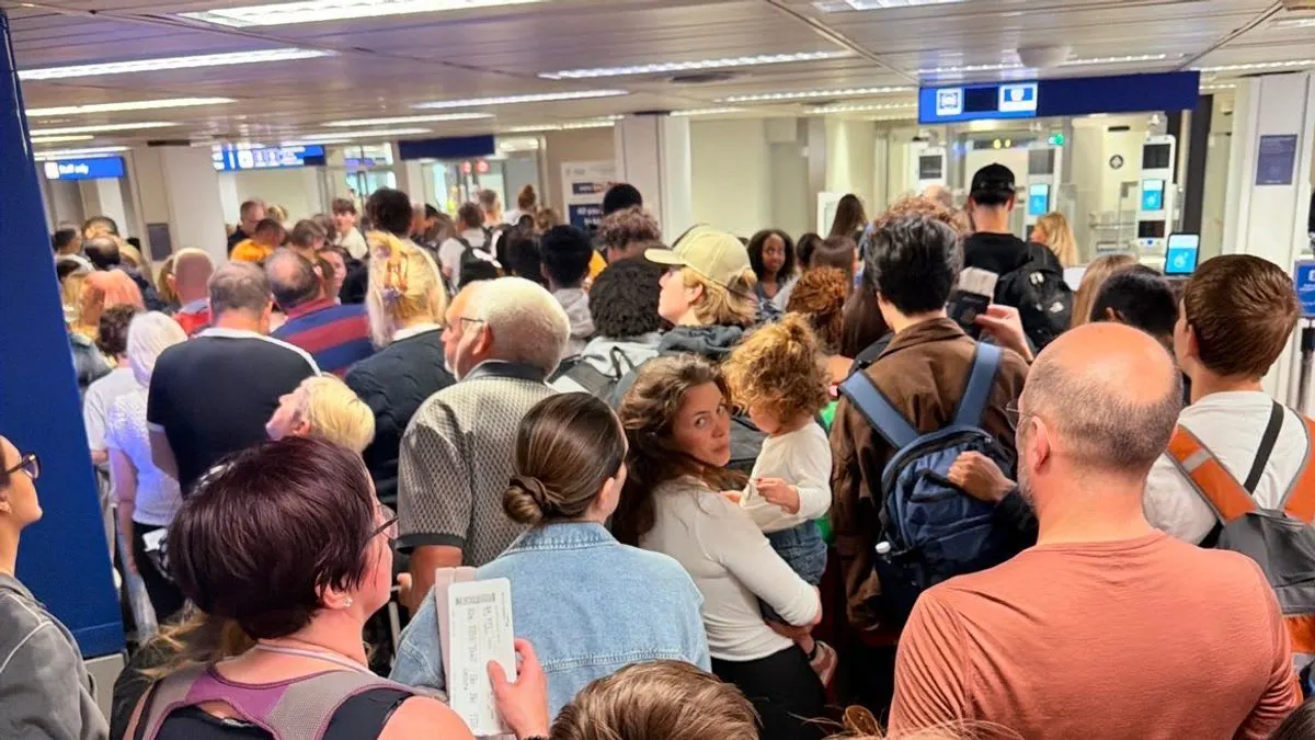 EasyJet Milan Flight Leaves 122 Passengers Amid EES Border Chaos