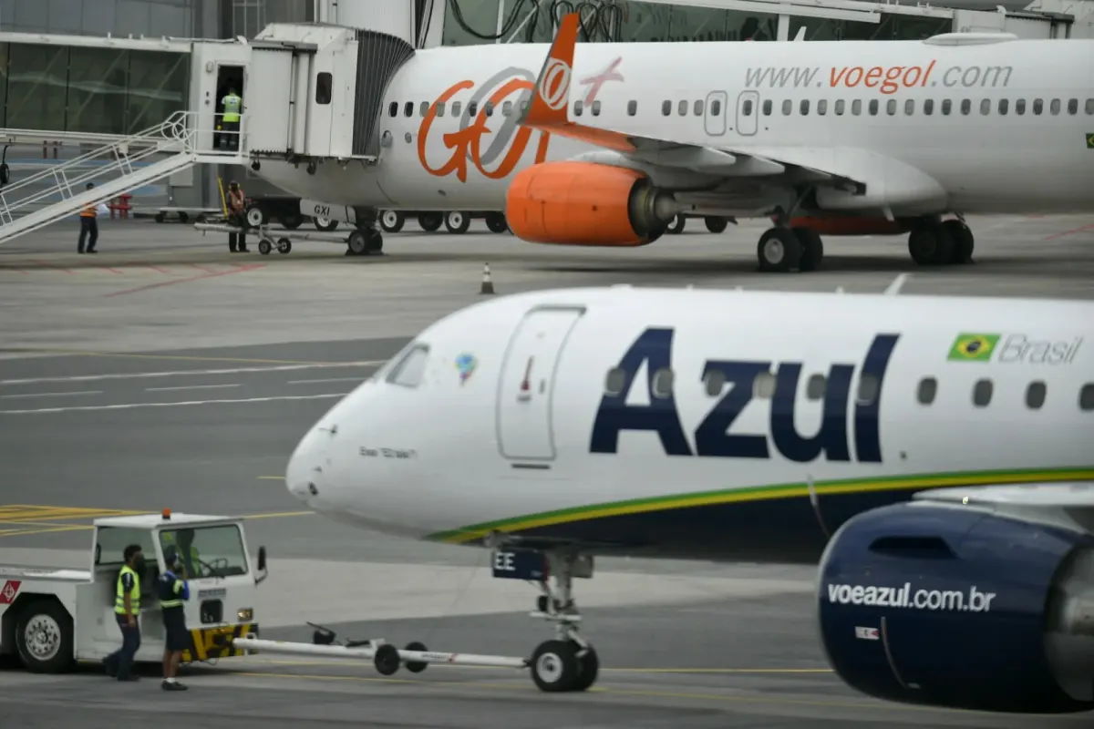 Azul Cuts Flights as Brazil Jet Fuel Costs Surge